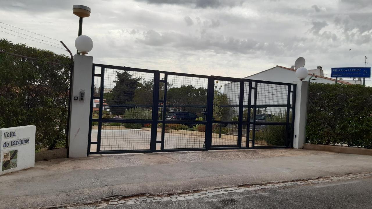 Villa Casa Da Bia Quarteira Exterior foto